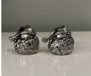 Silver Plated Small Santa Heads Salt & Pepper Shakers Set of 2